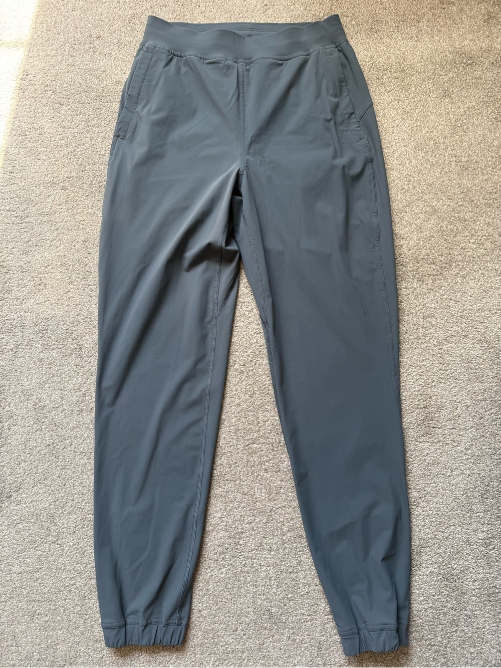 Lululemon Adapted State High-Rise Jogger *Full Length | Size 4 | OilGrey